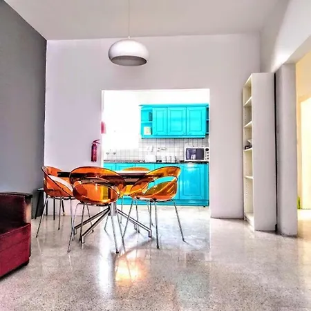 Retro Style In The Heart Of